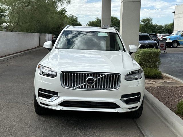 2025 Volvo XC90 Plug-In Hybrid Plus