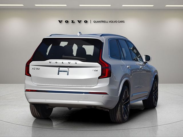 2025 Volvo XC90 Plug-In Hybrid Plus