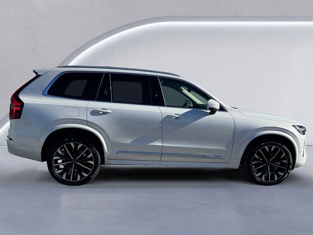 2025 Volvo XC90 Plug-In Hybrid Plus