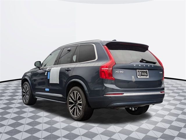 2025 Volvo XC90 Plug-In Hybrid Plus