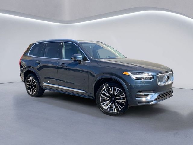 2025 Volvo XC90 Plug-In Hybrid Plus