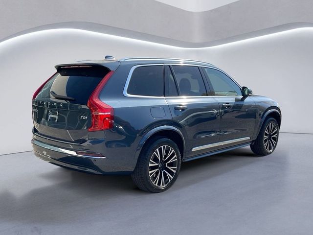 2025 Volvo XC90 Plug-In Hybrid Plus