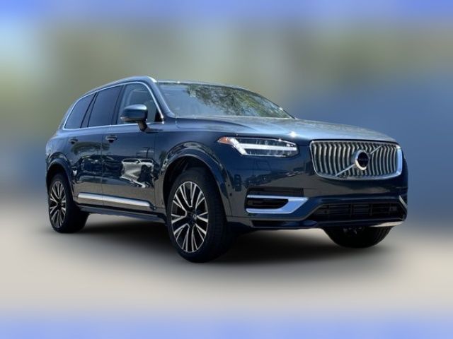 2025 Volvo XC90 Plug-In Hybrid Plus