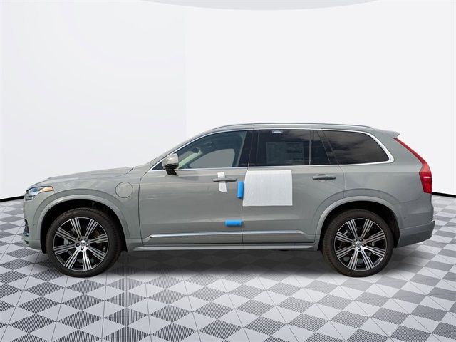 2025 Volvo XC90 Plug-In Hybrid Plus