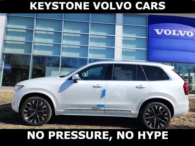 2025 Volvo XC90 Plus