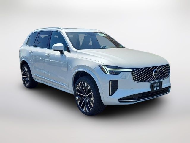 2025 Volvo XC90 Plus