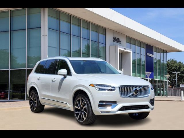 2025 Volvo XC90 Plus