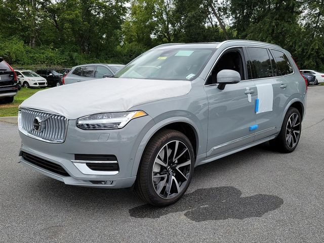 2025 Volvo XC90 Plus