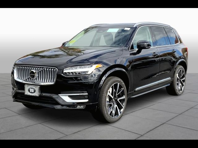 2025 Volvo XC90 Plus