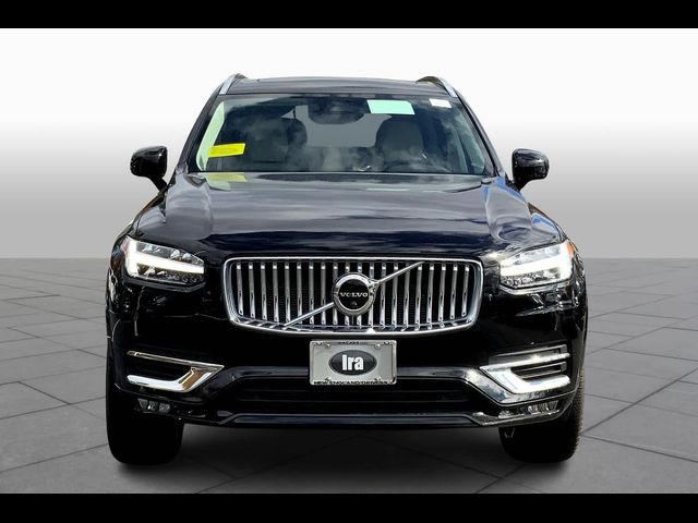 2025 Volvo XC90 Plus