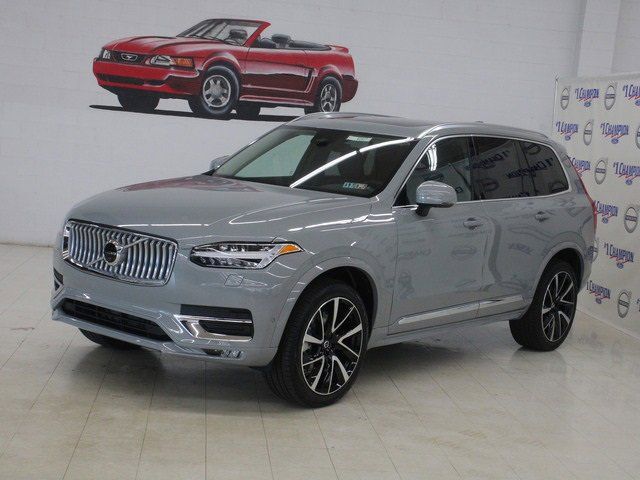 2025 Volvo XC90 Plus