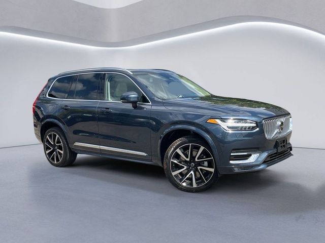 2025 Volvo XC90 Plus