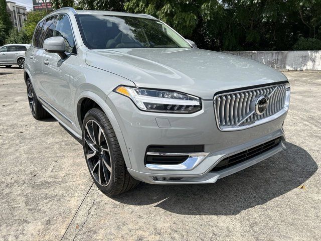 2025 Volvo XC90 Plus