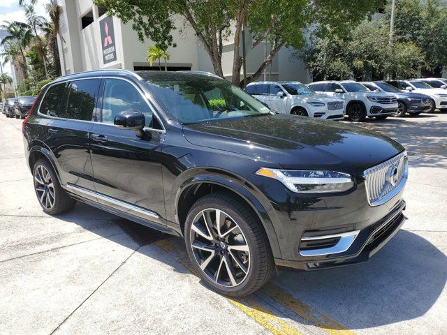 2025 Volvo XC90 Plus