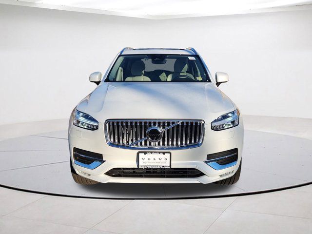 2025 Volvo XC90 Plus