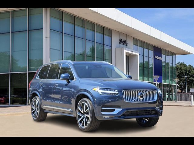 2025 Volvo XC90 Plus