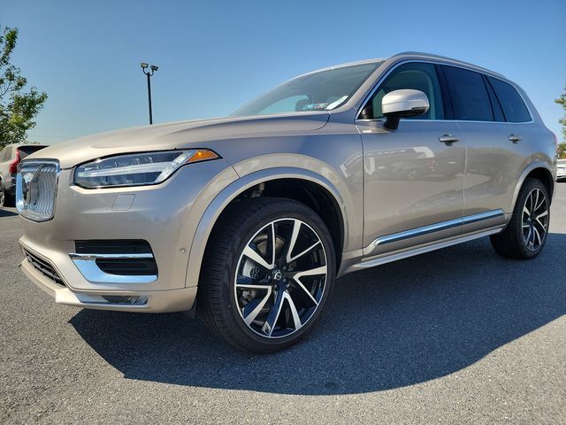 2025 Volvo XC90 Plus