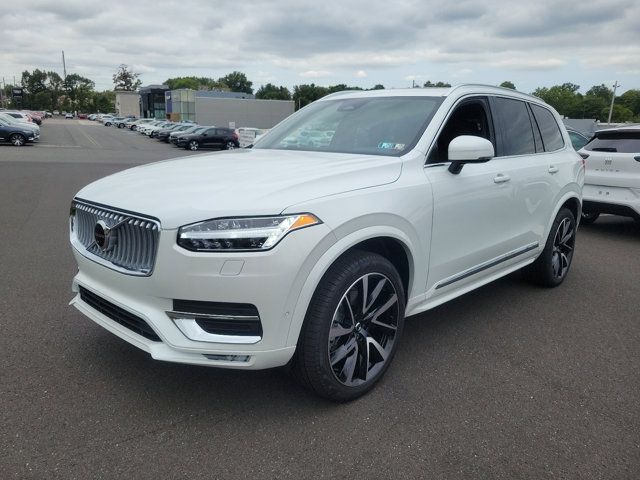 2025 Volvo XC90 Plus