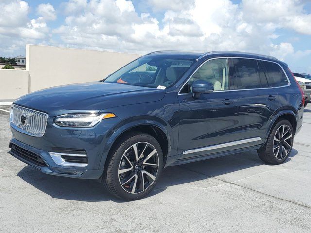 2025 Volvo XC90 Plus