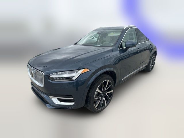 2025 Volvo XC90 Plus