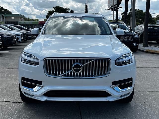 2025 Volvo XC90 Core