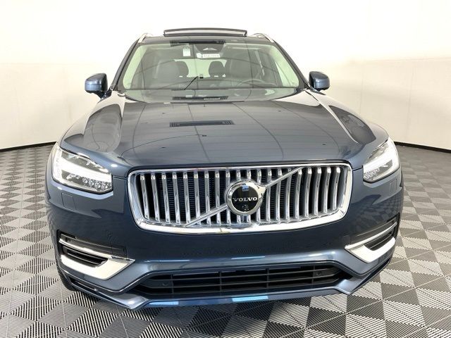 2025 Volvo XC90 Plug-In Hybrid Ultra