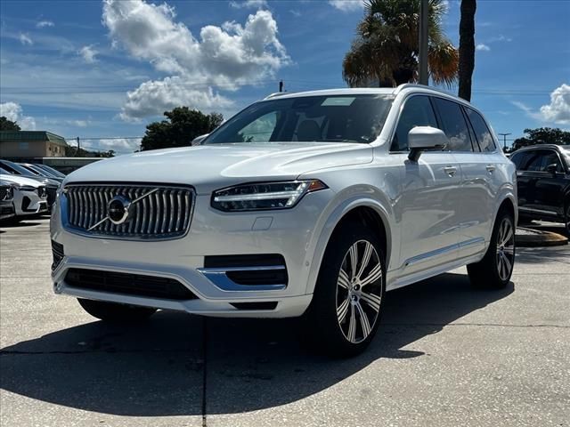 2025 Volvo XC90 Plug-In Hybrid Ultra