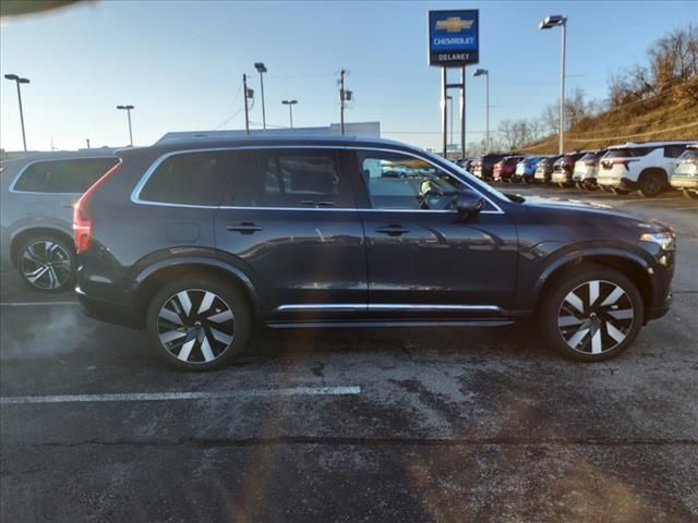 2025 Volvo XC90 Plug-In Hybrid Ultra