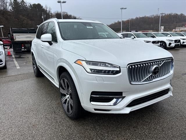 2025 Volvo XC90 Plug-In Hybrid Ultra