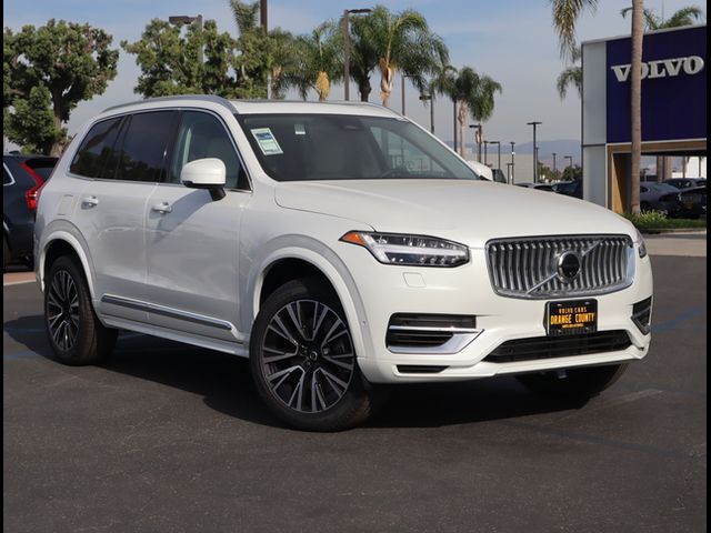 2025 Volvo XC90 Plug-In Hybrid Plus