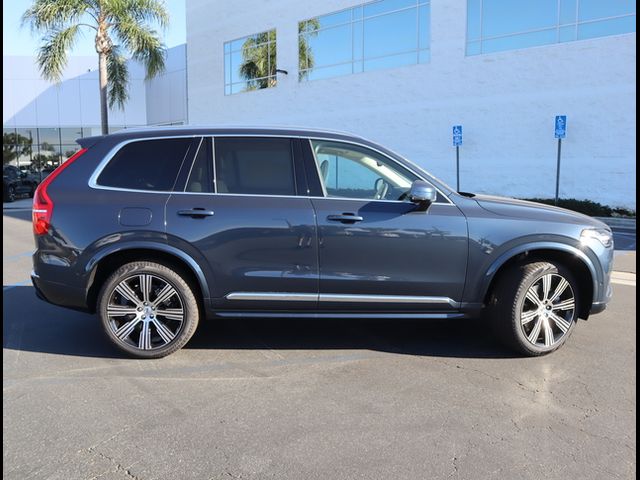 2025 Volvo XC90 Plug-In Hybrid Plus