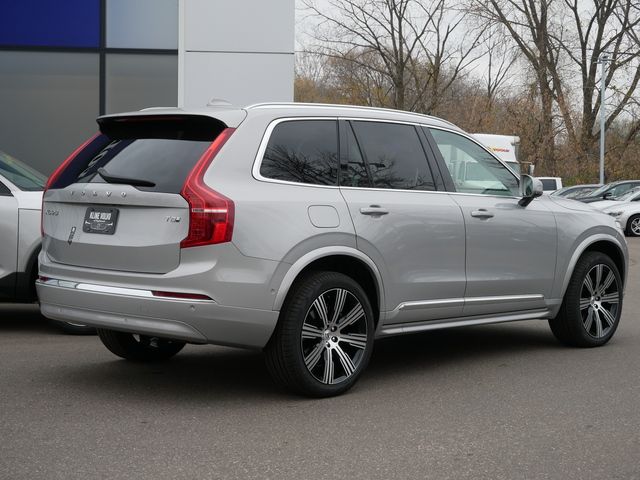 2025 Volvo XC90 Plug-In Hybrid Plus