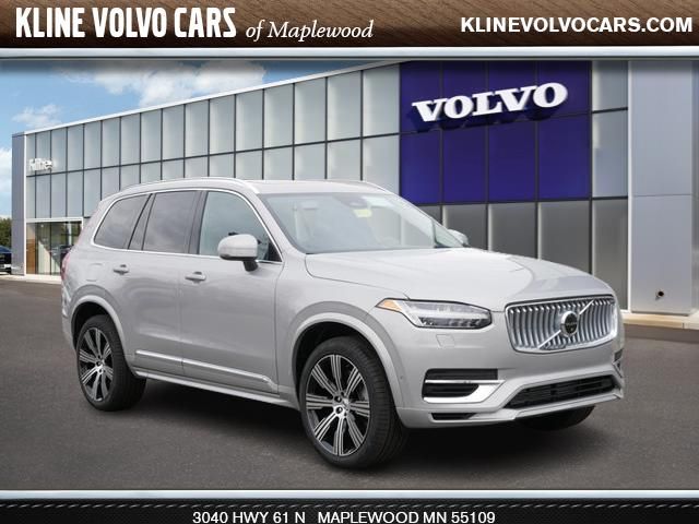 2025 Volvo XC90 Plug-In Hybrid Plus