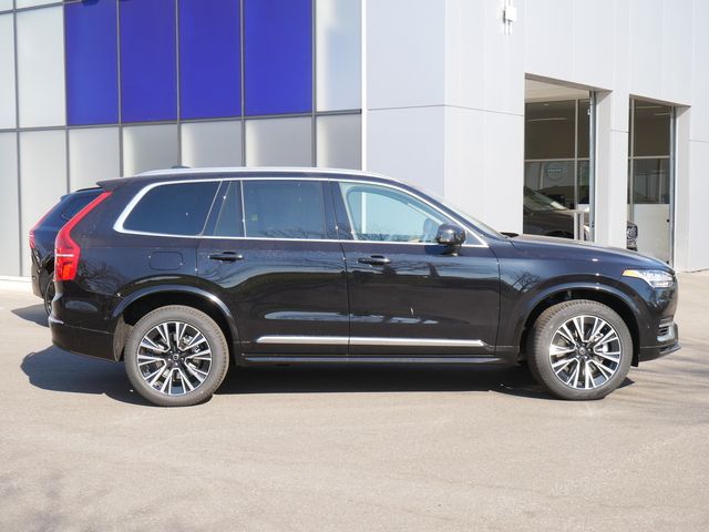 2025 Volvo XC90 Plug-In Hybrid Plus