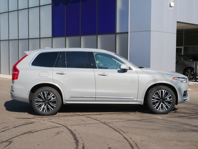 2025 Volvo XC90 Plug-In Hybrid Plus