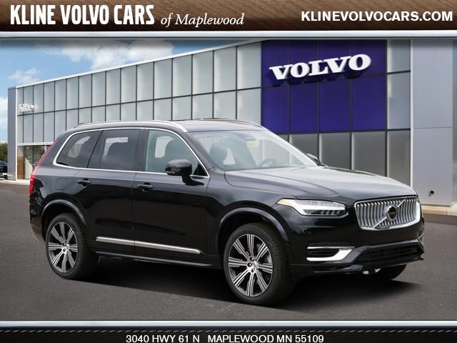 2025 Volvo XC90 Plug-In Hybrid Plus