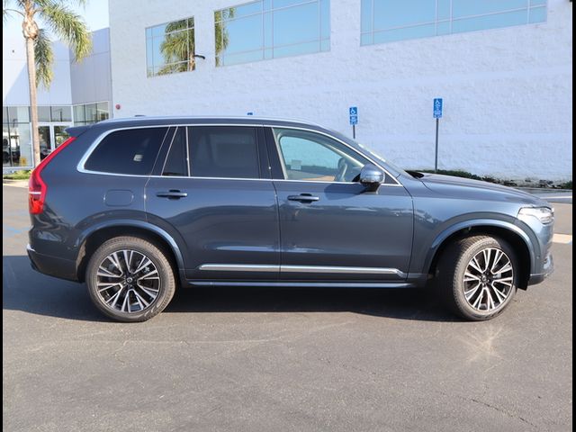 2025 Volvo XC90 Plug-In Hybrid Plus