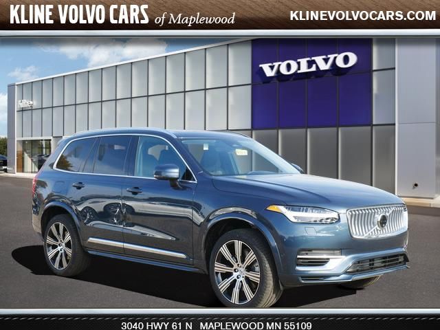 2025 Volvo XC90 Plug-In Hybrid Plus