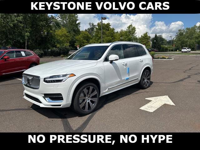 2025 Volvo XC90 Plug-In Hybrid Ultra