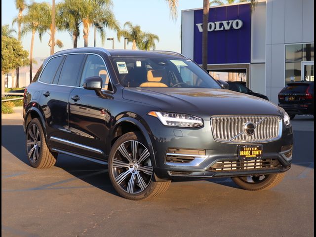 2025 Volvo XC90 Plug-In Hybrid Ultra