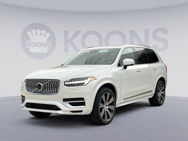 2025 Volvo XC90 Plug-In Hybrid Core