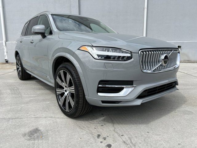 2025 Volvo XC90 Plug-In Hybrid Core