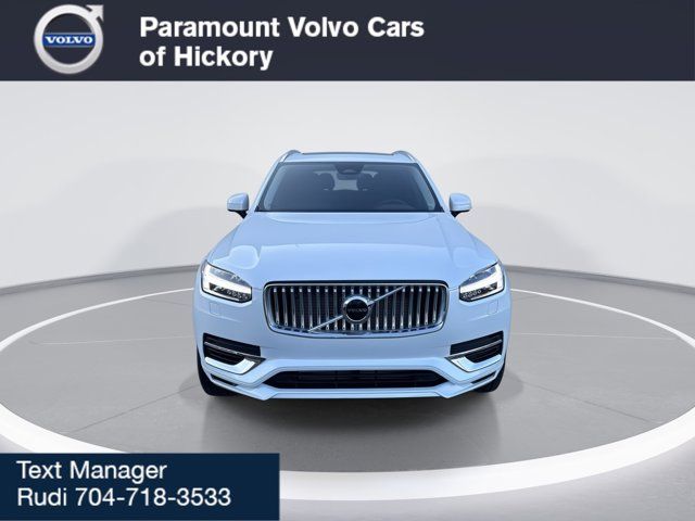 2025 Volvo XC90 Plug-In Hybrid Core