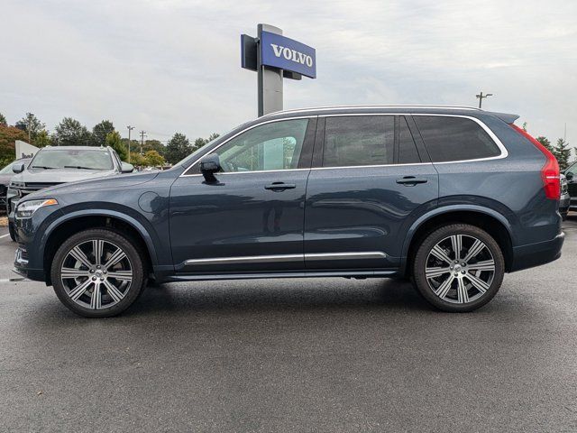 2025 Volvo XC90 Plug-In Hybrid Core