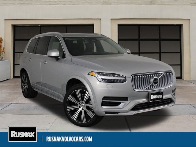 2025 Volvo XC90 Plug-In Hybrid Core