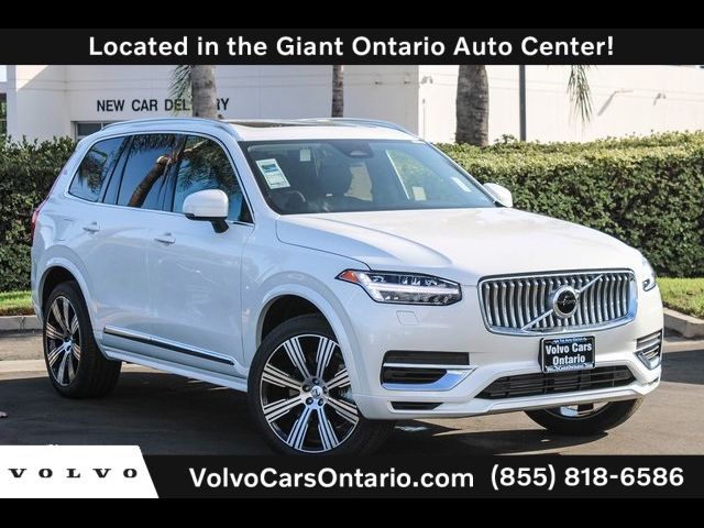 2025 Volvo XC90 Plug-In Hybrid Core