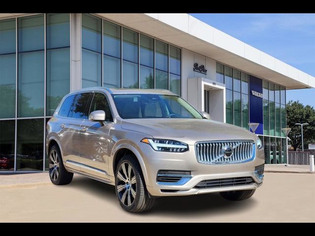 2025 Volvo XC90 Plug-In Hybrid Core