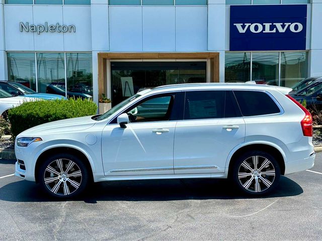 2025 Volvo XC90 Plug-In Hybrid Core