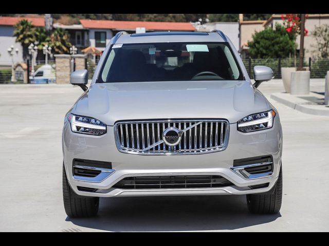 2025 Volvo XC90 Plug-In Hybrid Plus