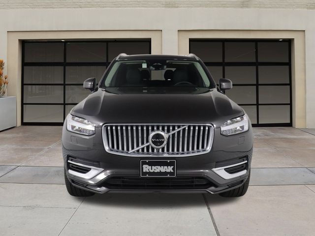 2025 Volvo XC90 Plug-In Hybrid Plus